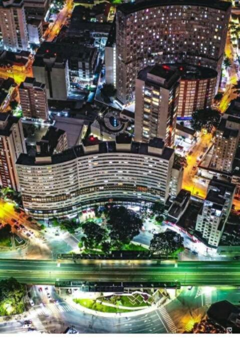 Ap Mobiliado Em Sp Metro Da Repubilca Brasil